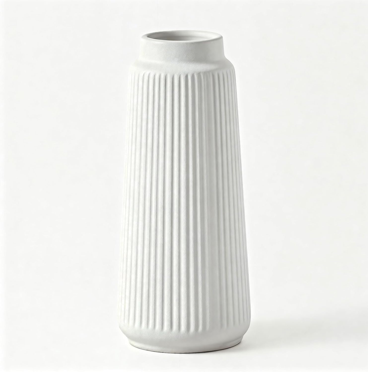Modern Black Flower Vase — 8" — Matte White03
