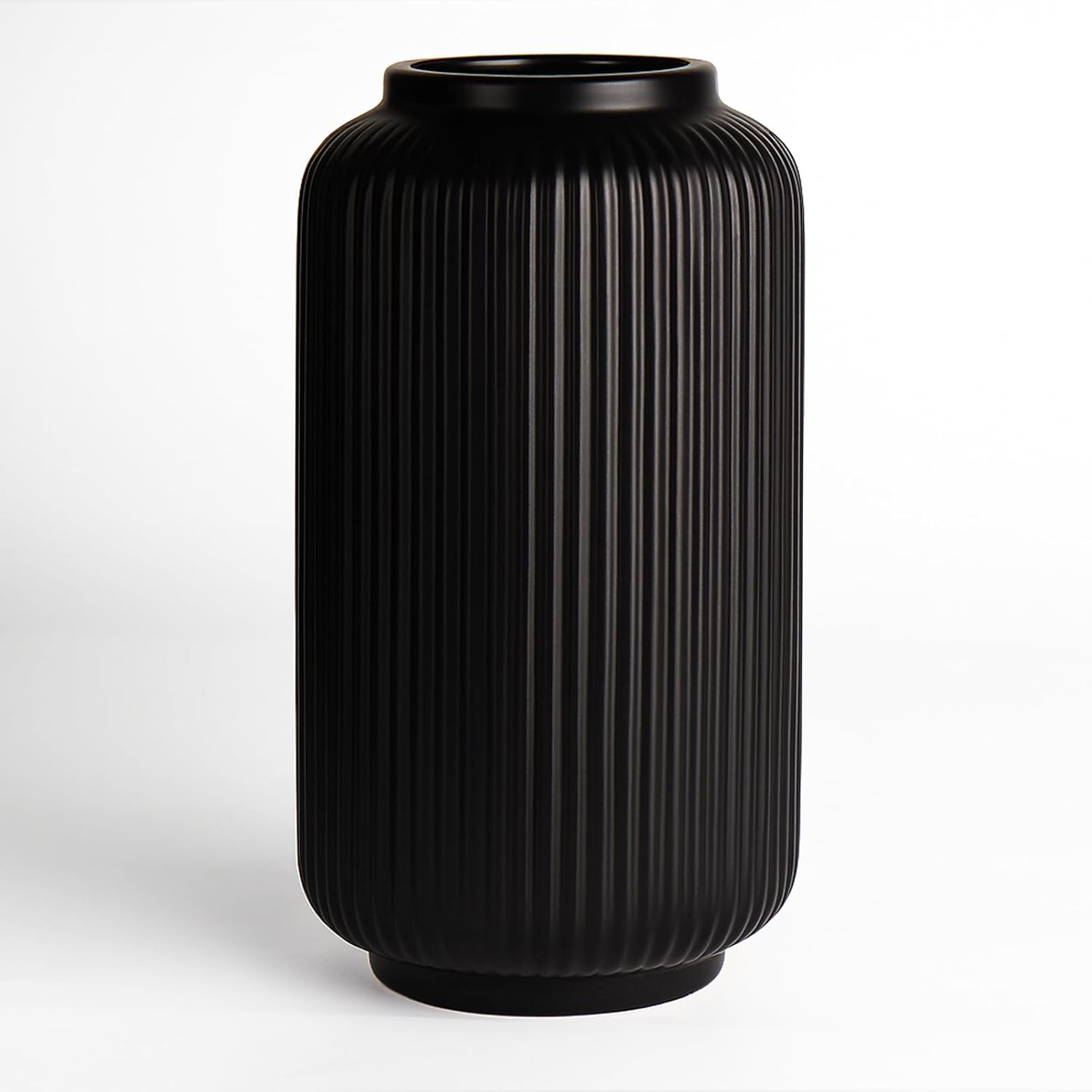 Modern Black Flower Vase — 8" — Black02