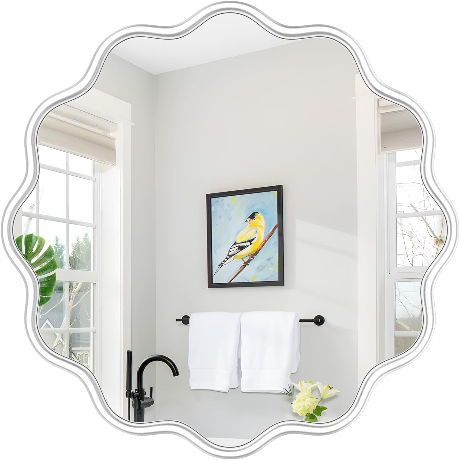 Round Luxe Black Wall Mirror — 20" — 28"L x 28"W