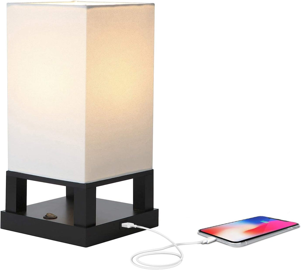 USB Modern Black Bedside Lamp — Classic Black