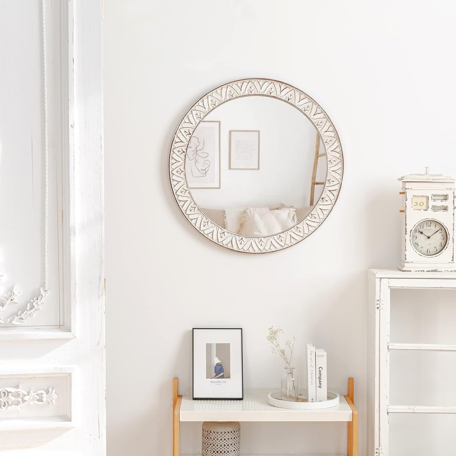 Farmhouse White Round Mirror — 24" - View 2