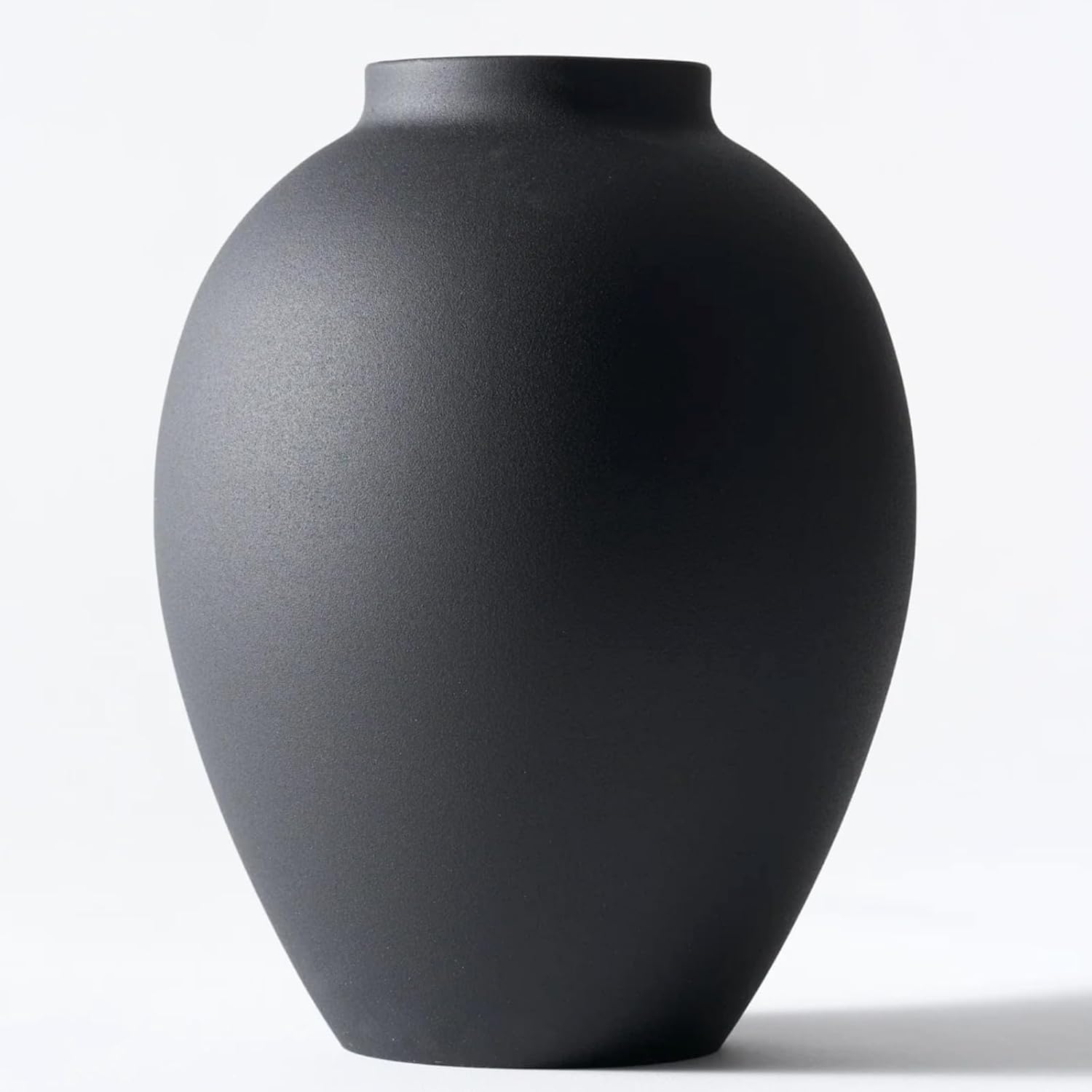 Modern Black Vase — Black Ovoid