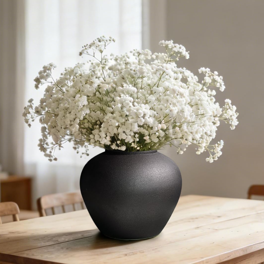 Round Farmhouse Black Vase — Matte Black