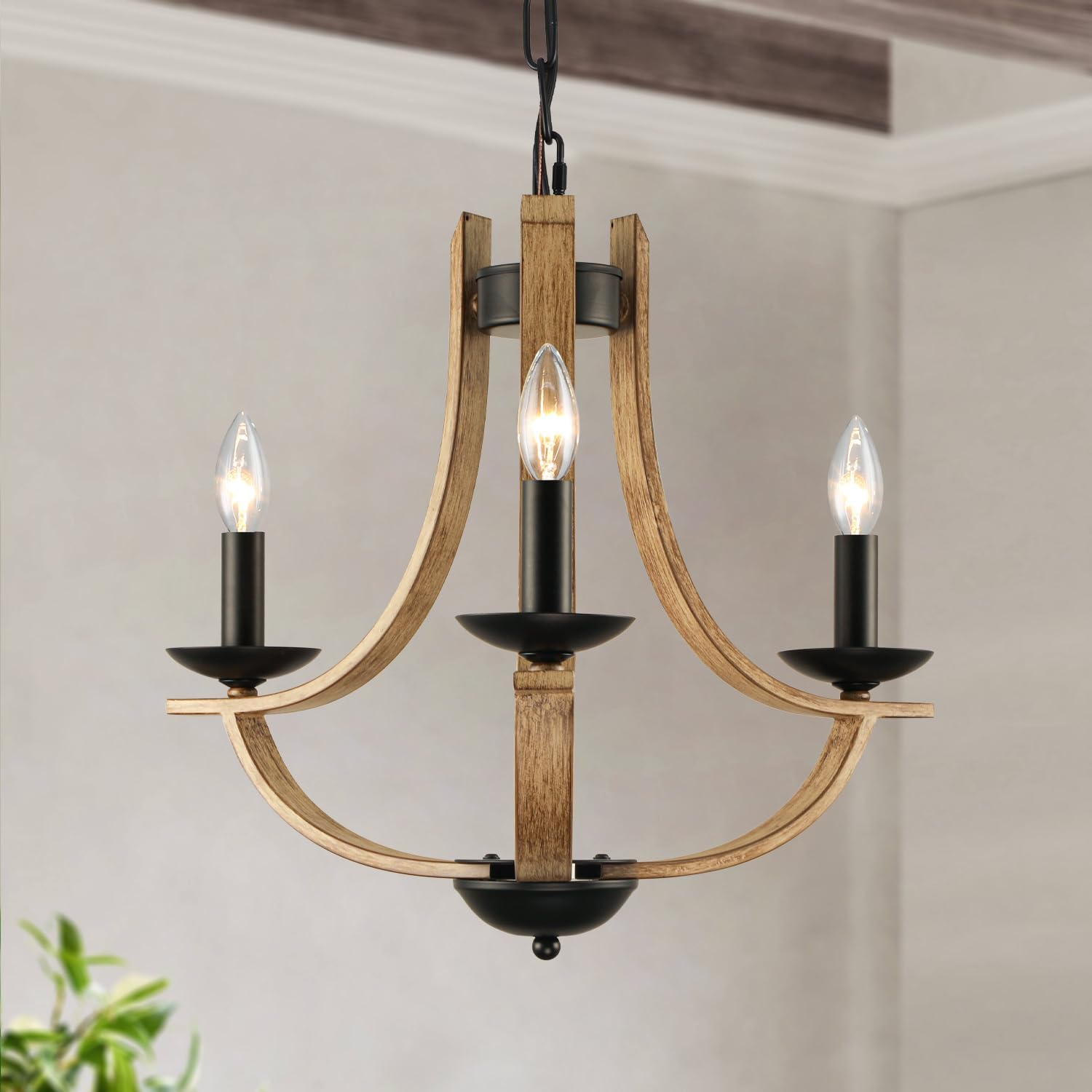 Vintage Farmhouse Black Chandelier — 4-Light — Black+Faux Wood-L3
