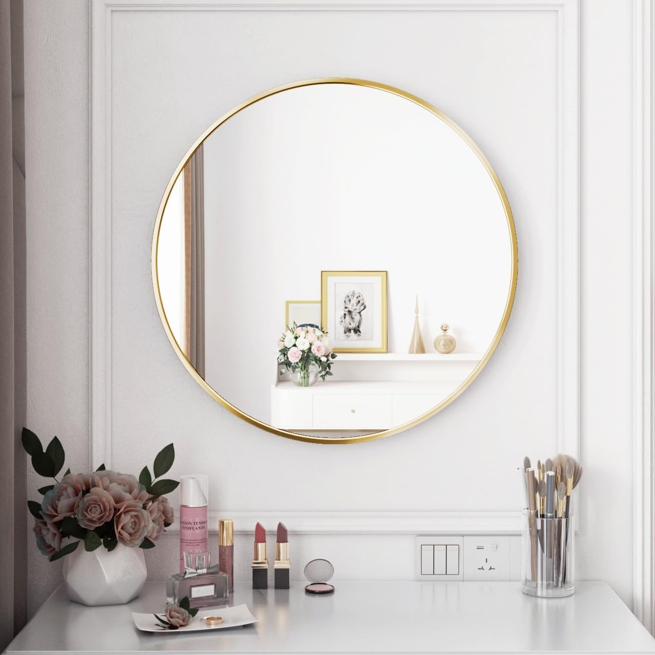 Round Luxe Black Wall Mirror — 12" — 30"L x 30"W