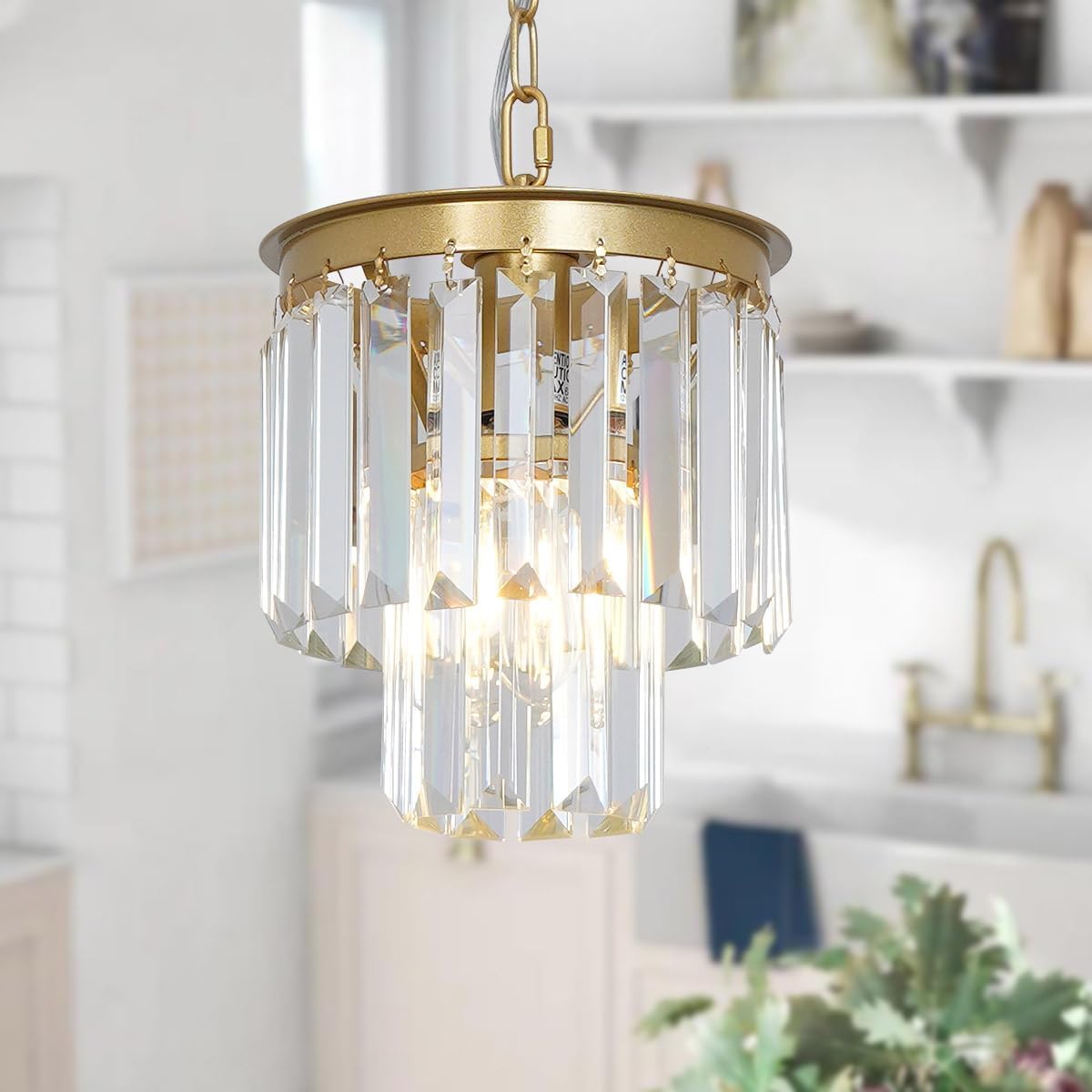 Luxe Black Chandelier — 18" — Gold