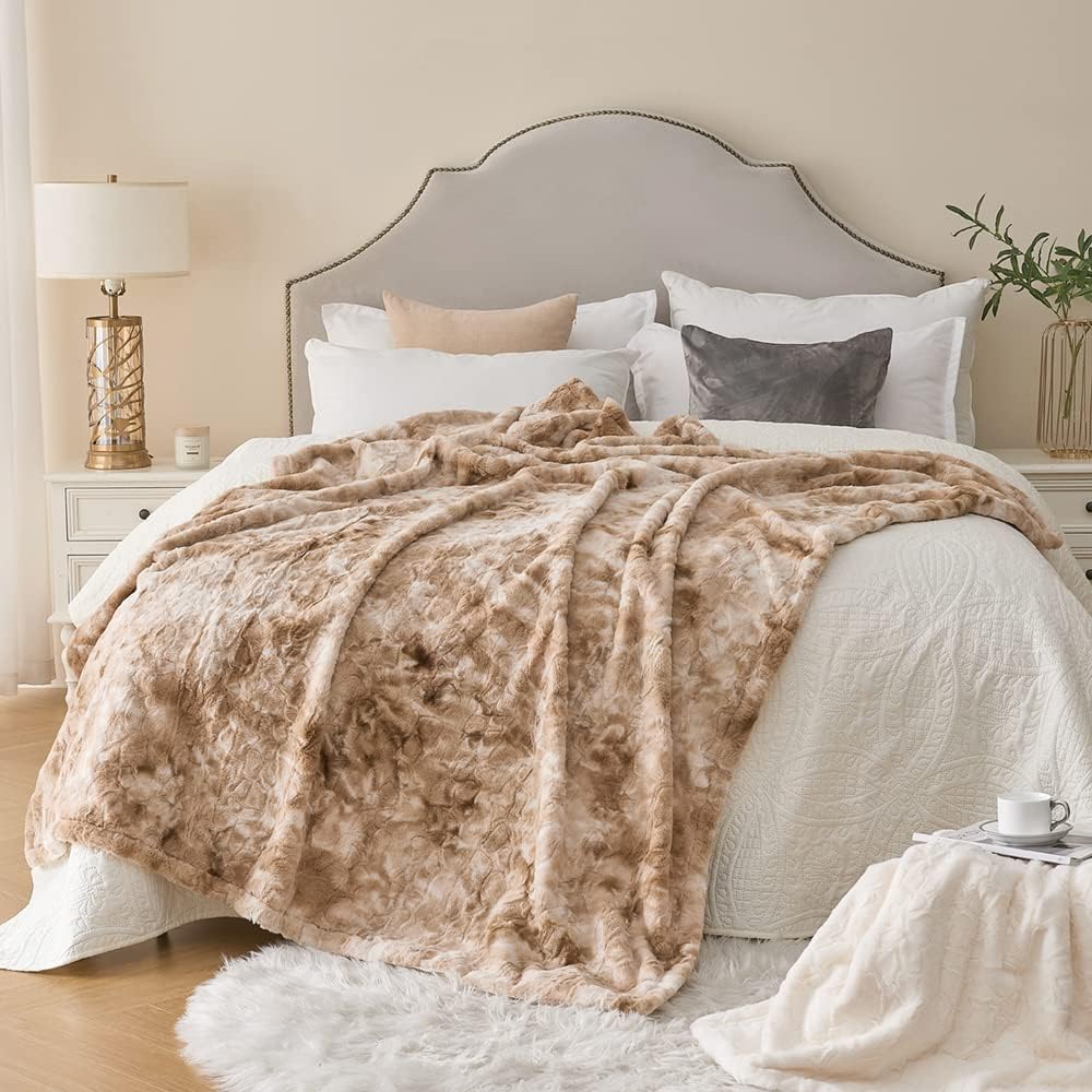 Oversized Luxe Beige Throw Pillow — 60" — Marbled Beige