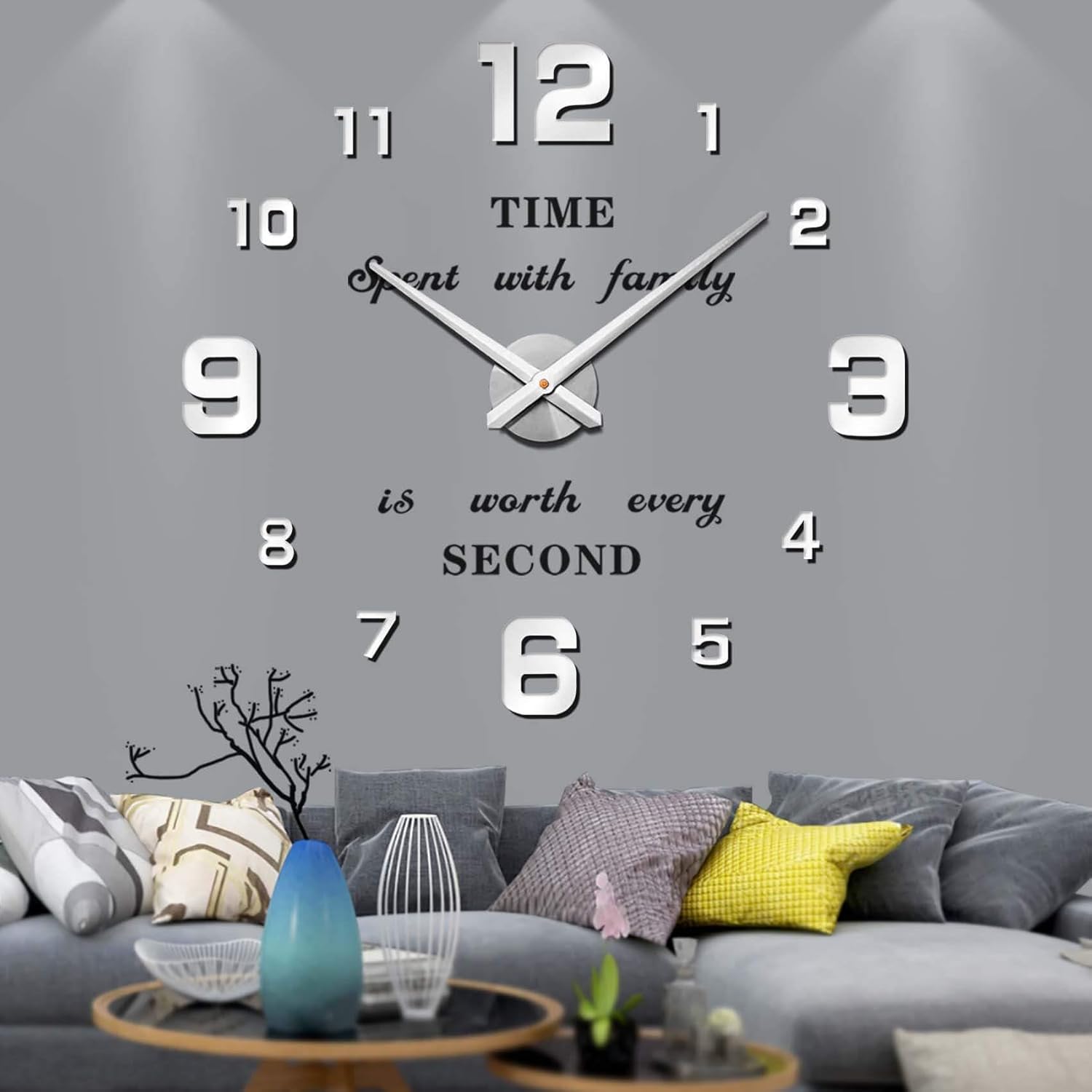 Luxe Black Wall Decor — Silver