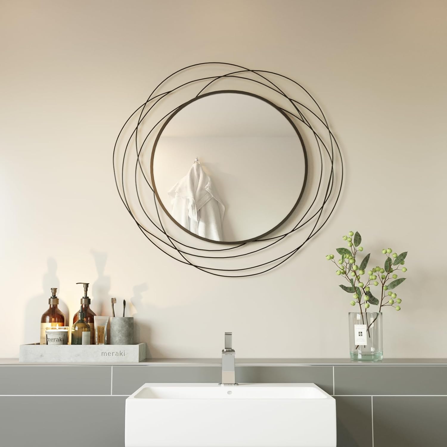 Round Black Wall Mirror — 20" — Black