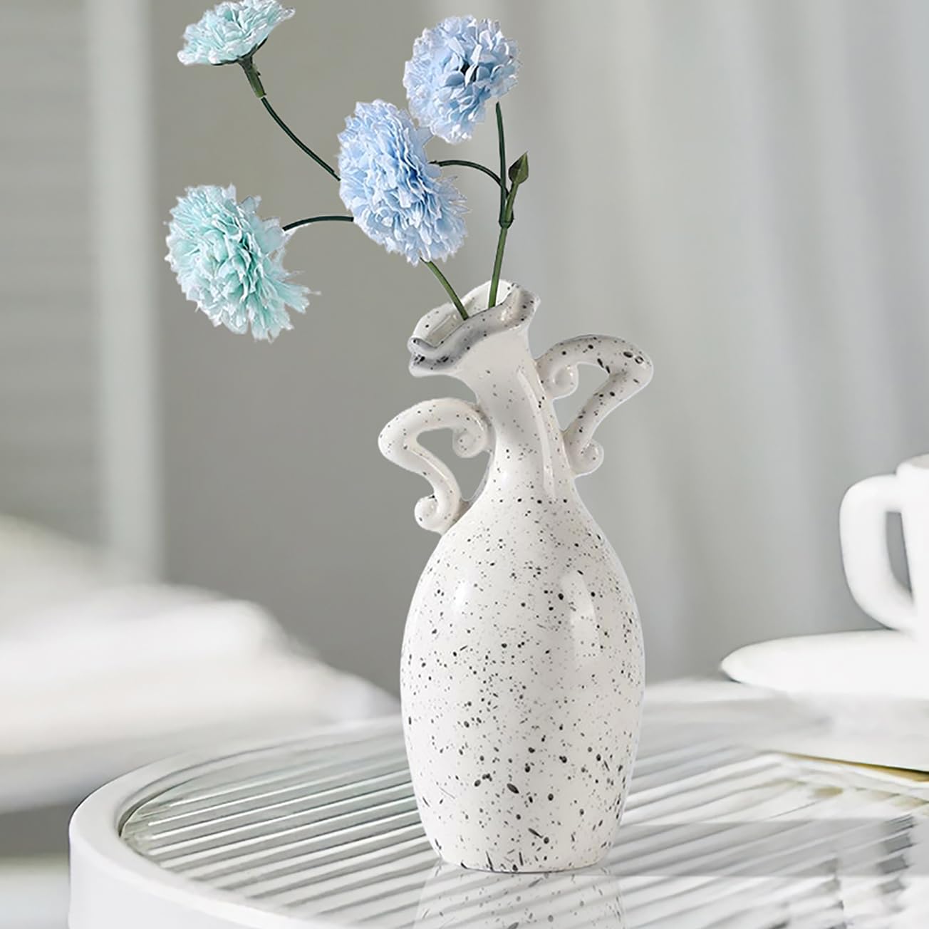 Modern Black Flower Vase — 7"