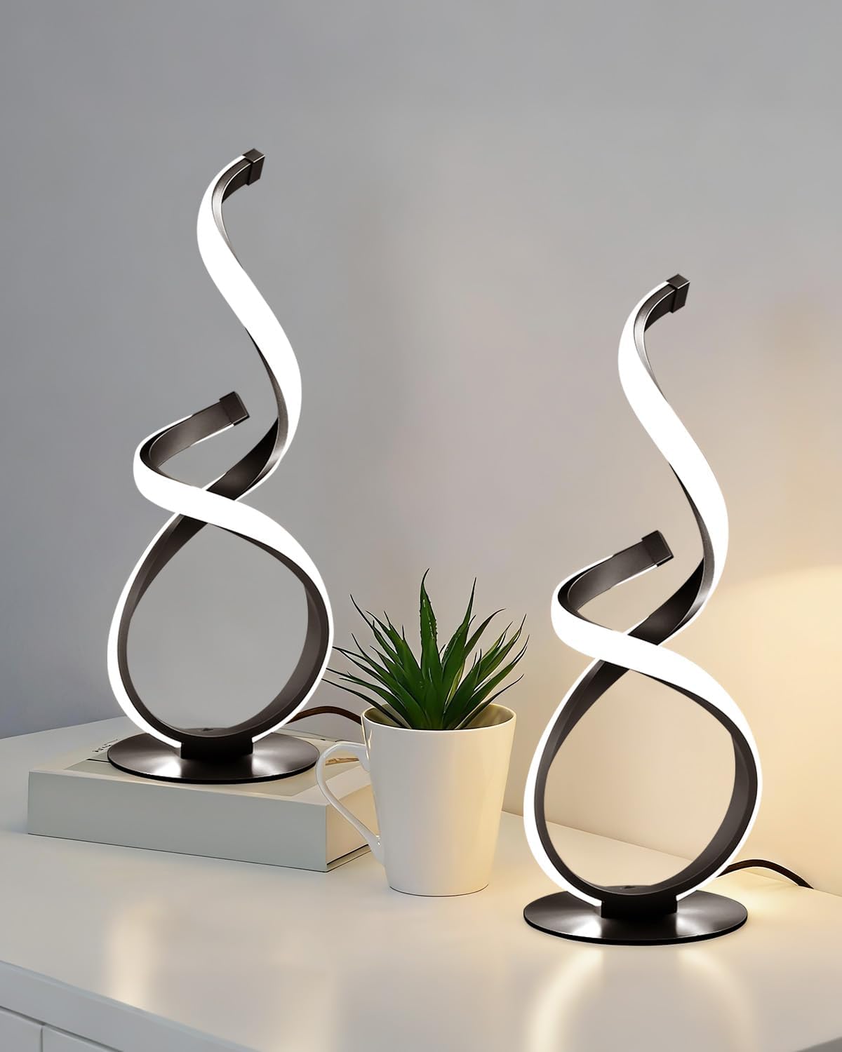 Dimmable Luxe Black Desk Lamp — Black