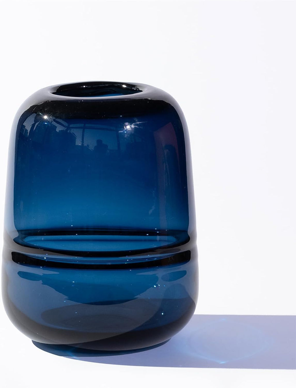Round Modern Blue Flower Vase — 7" — Blue