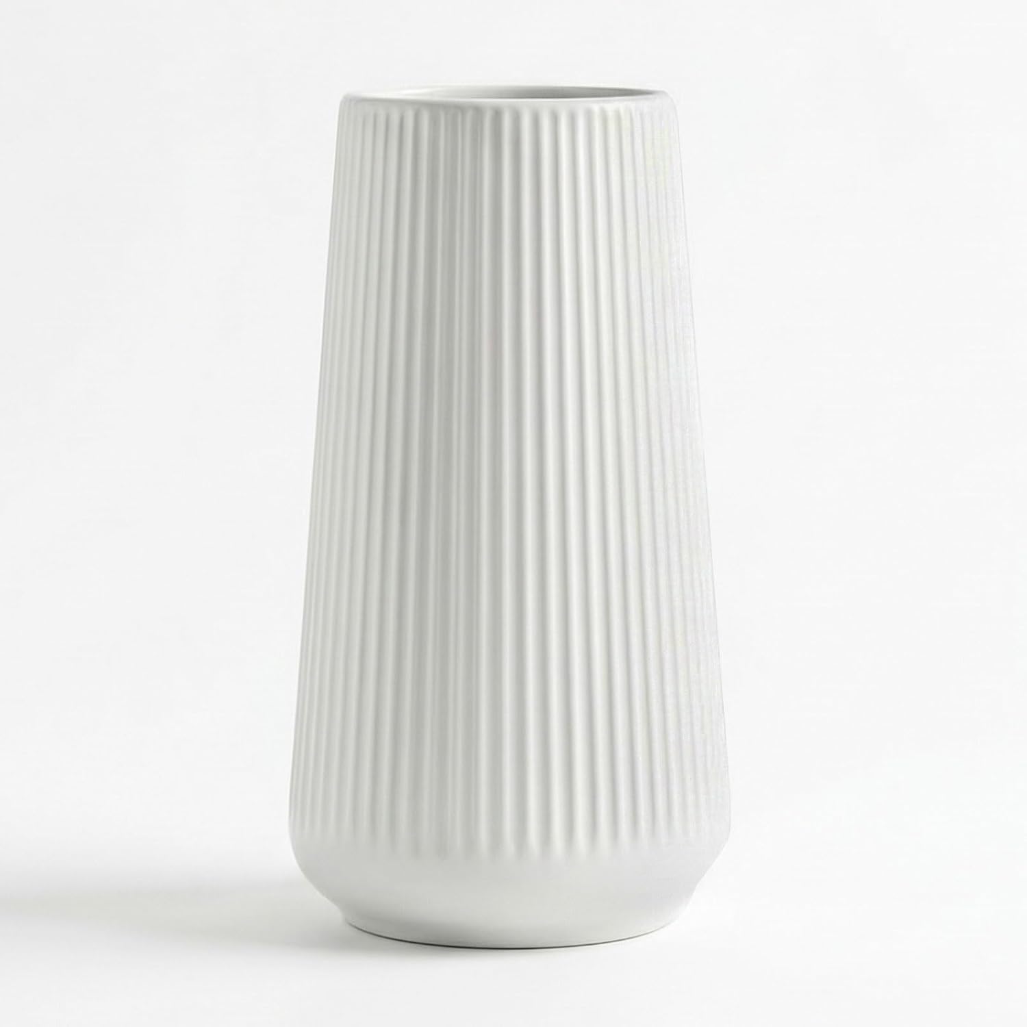 Modern Black Flower Vase — 8" — White01
