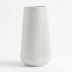 Modern Black Flower Vase — 8"
