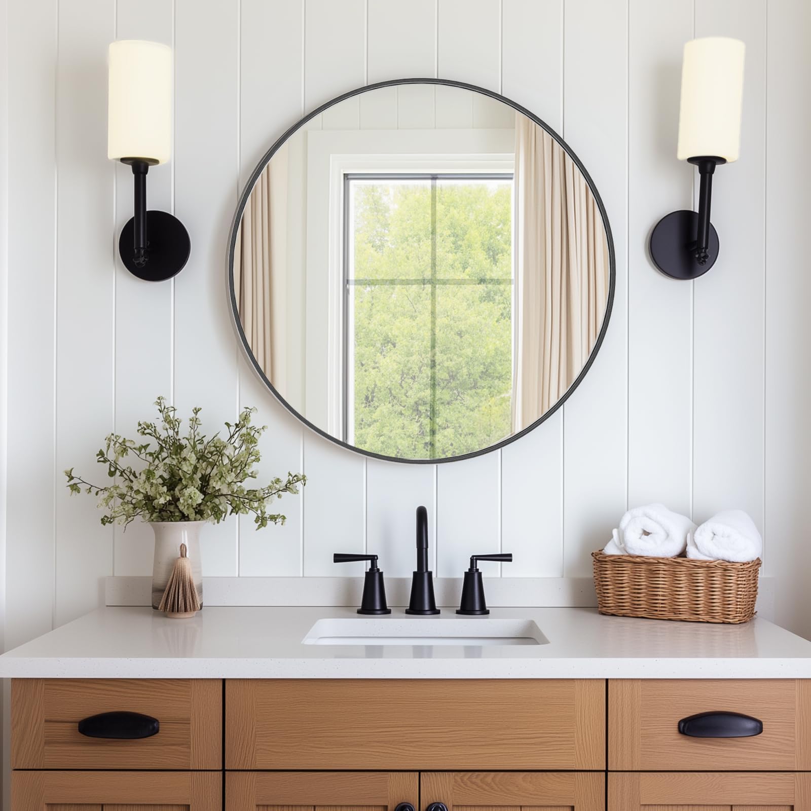 Black Round Mirror — 24"
