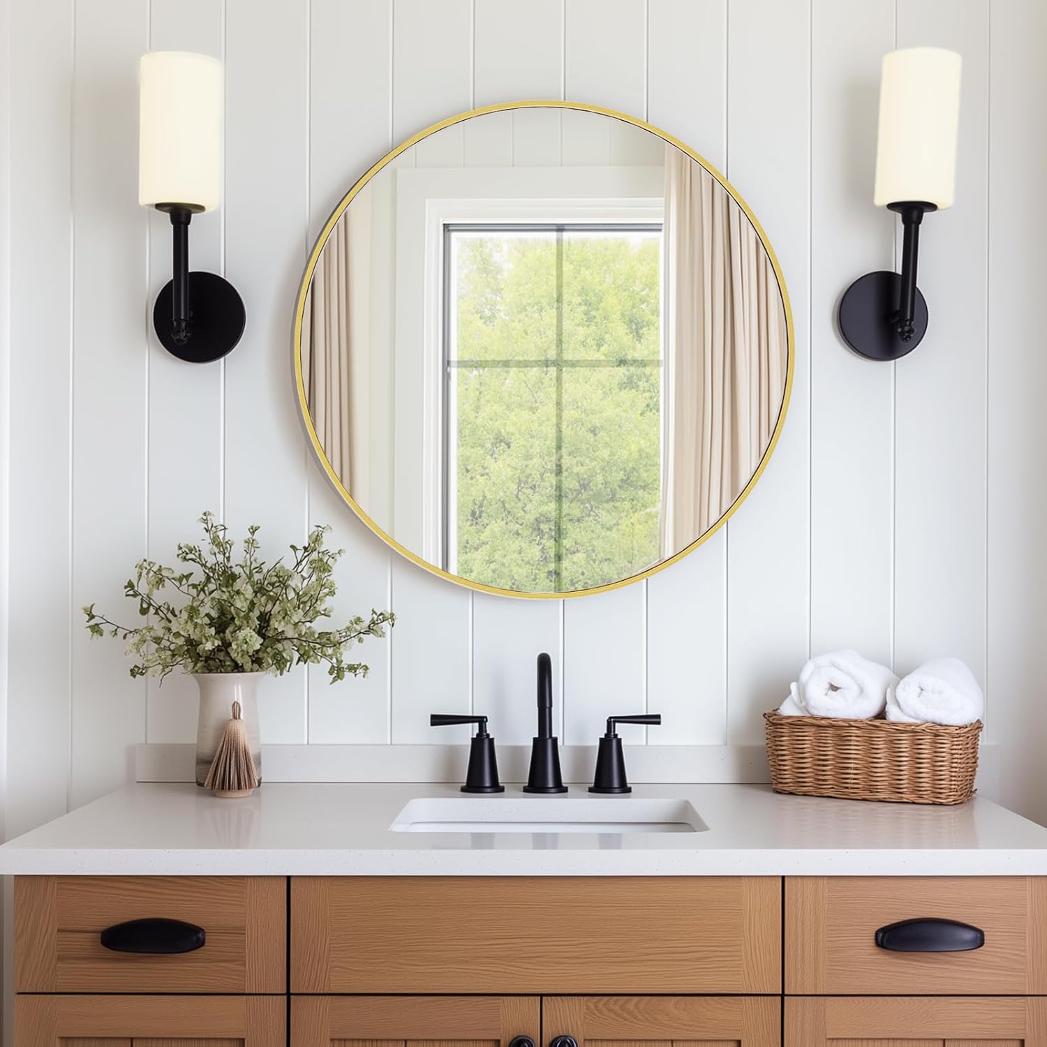 Round Luxe Black Wall Mirror — 20.2" — Gold