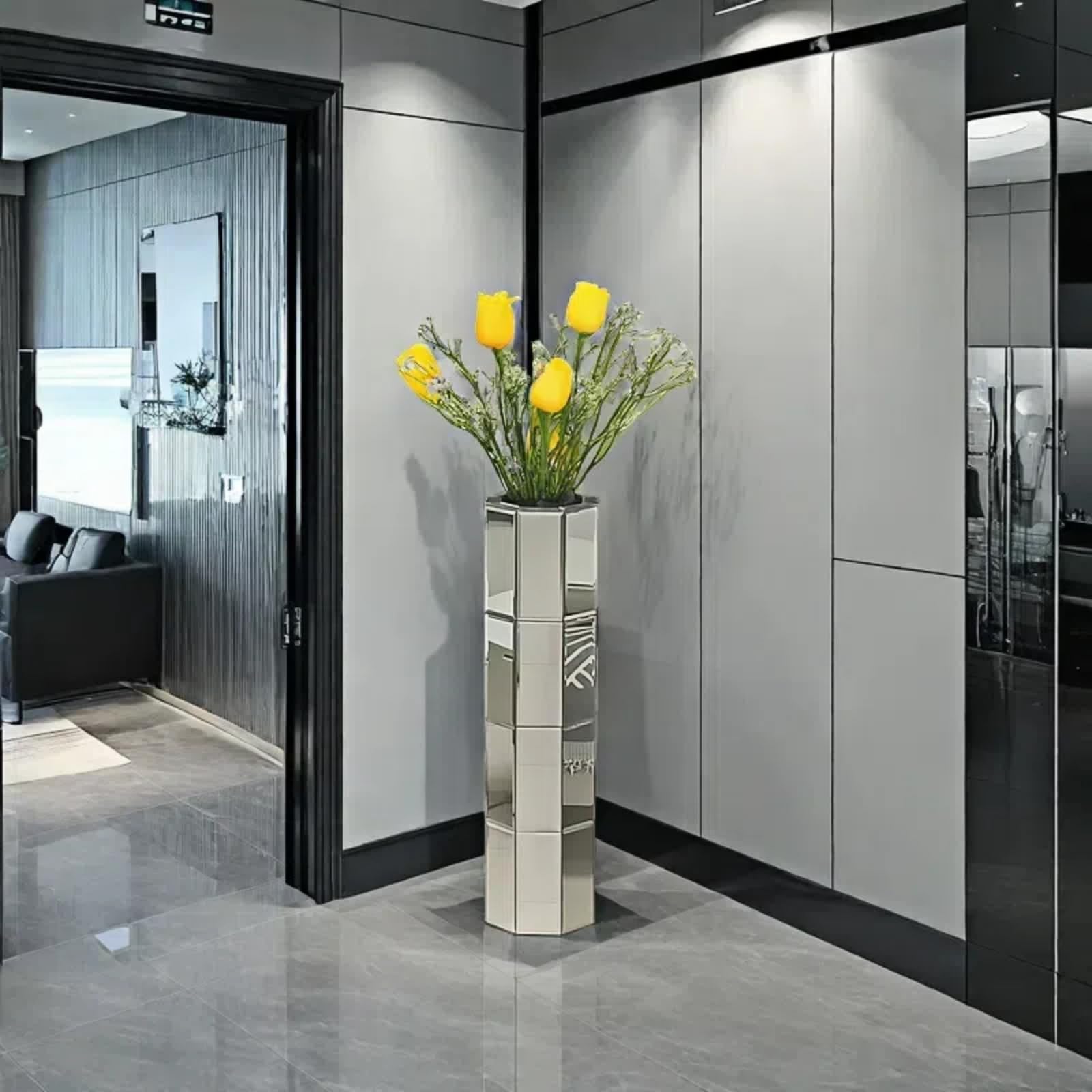 Modern Glass Mirror — 28"