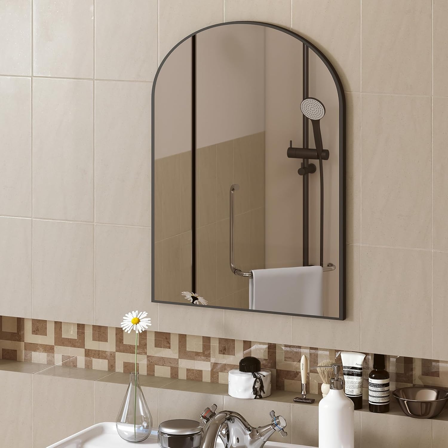 Black Round Mirror — 24" — Black