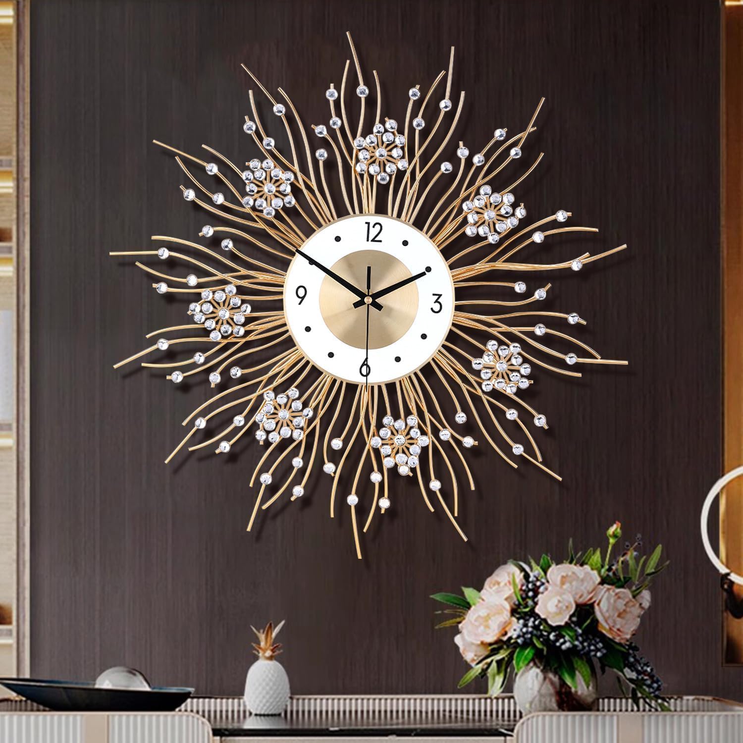 Round Luxe Gold Wall Art — 20"