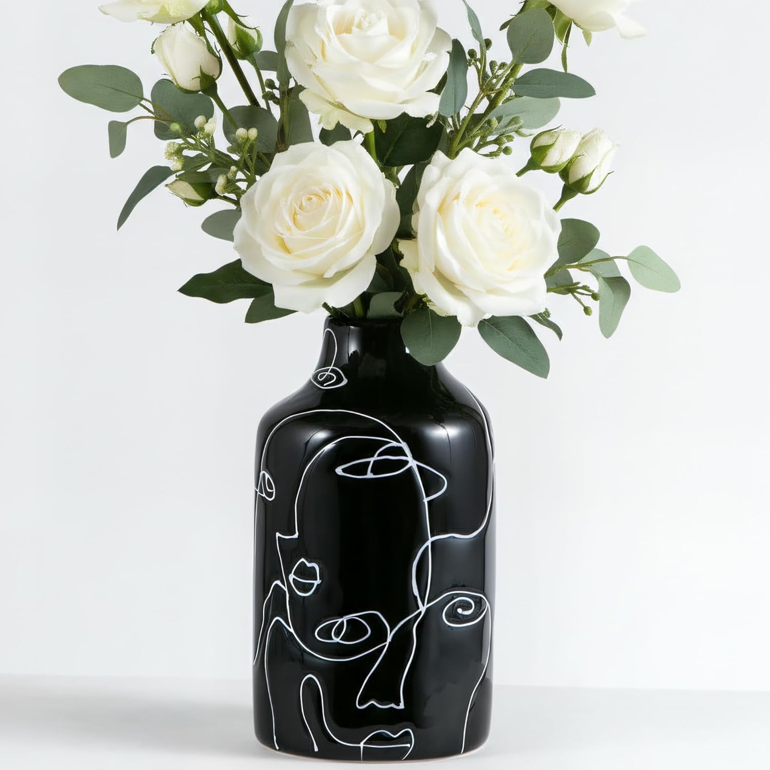 Modern Black Flower Vase — B-black
