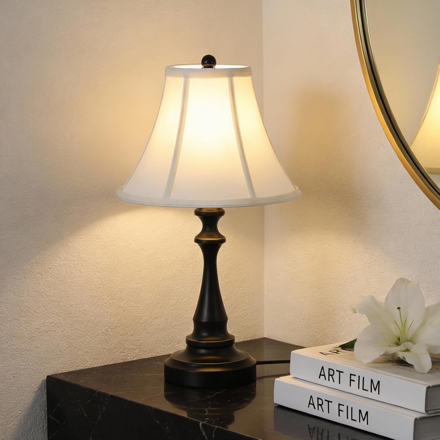 Vintage Black Bedside Lamp — Table Lamp