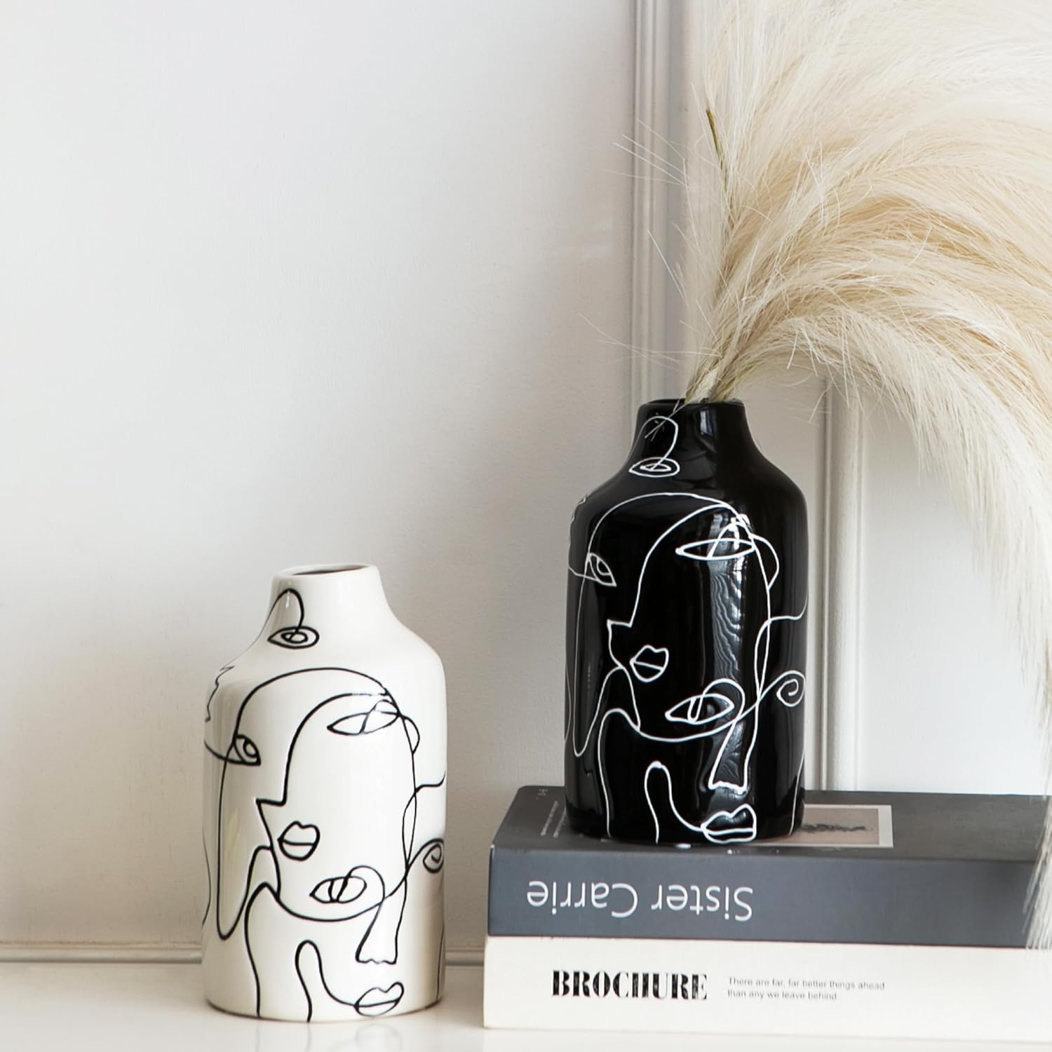 Modern Black Flower Vase - View 2