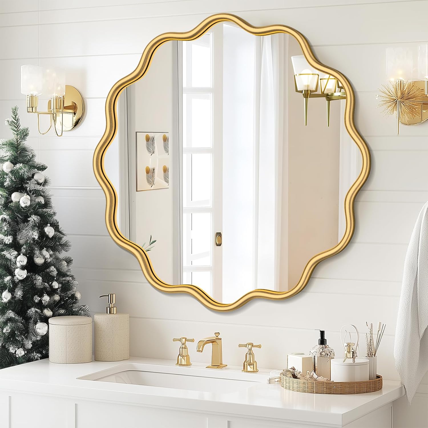 Round Luxe Black Wall Mirror — 20" — 30"L x 30"W