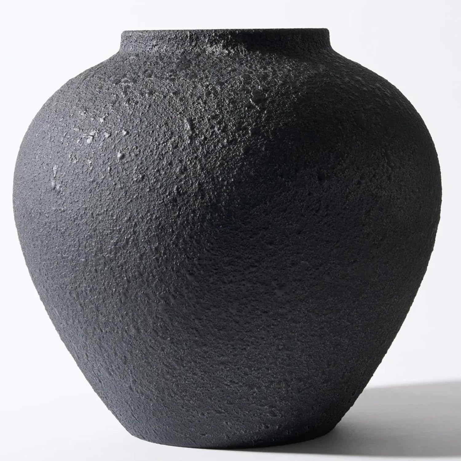 Modern Black Vase — Black Large Round