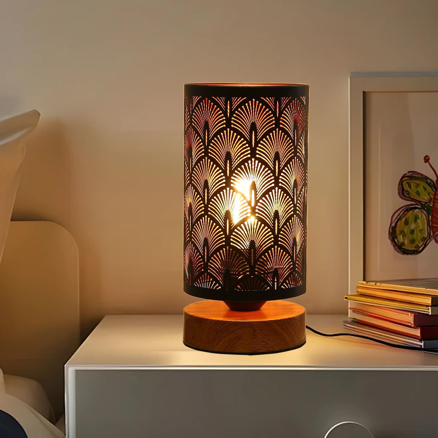 Dimmable Farmhouse Metal Bedside Lamp — Peacock Tail