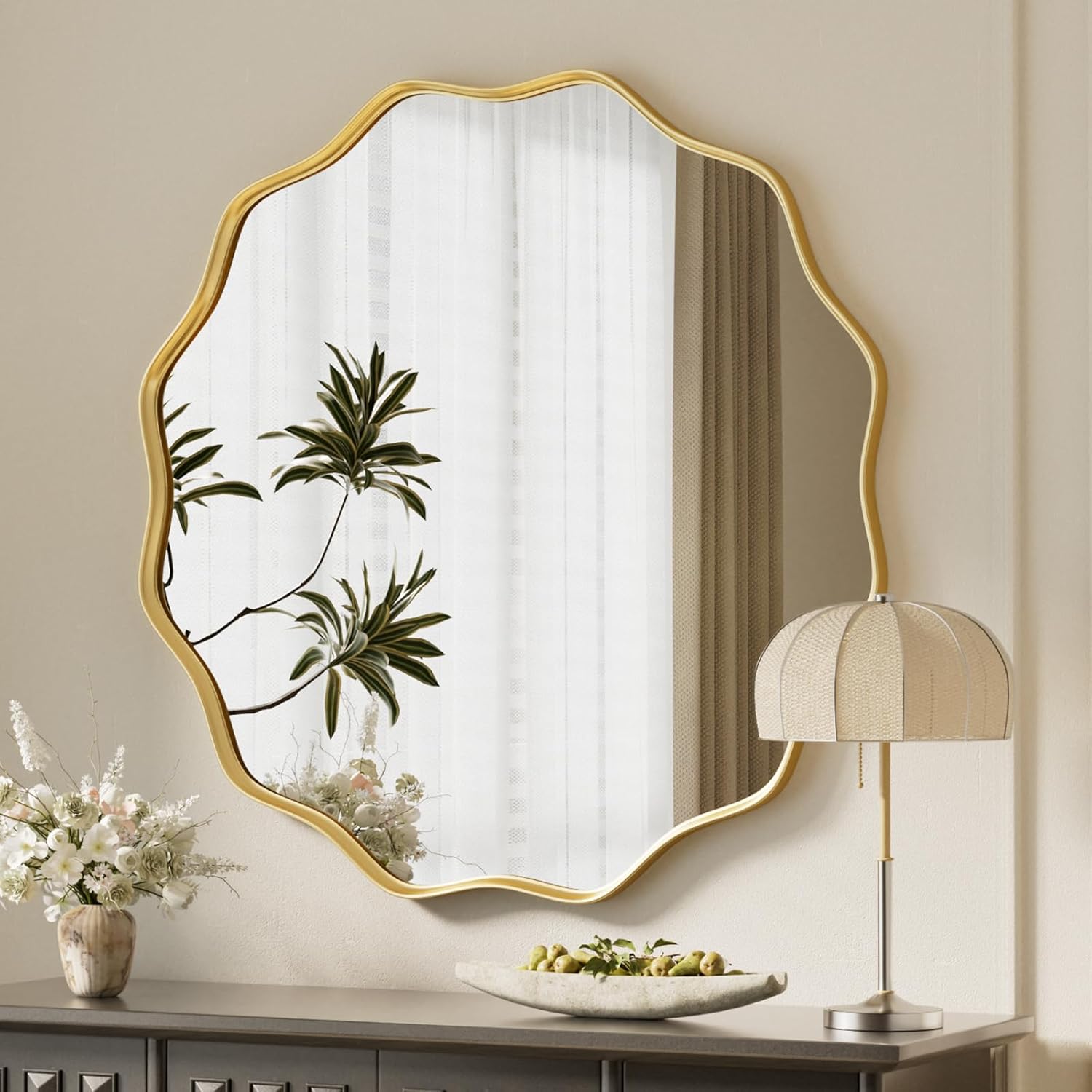 Round Luxe Black Wall Mirror — 24" — Gold