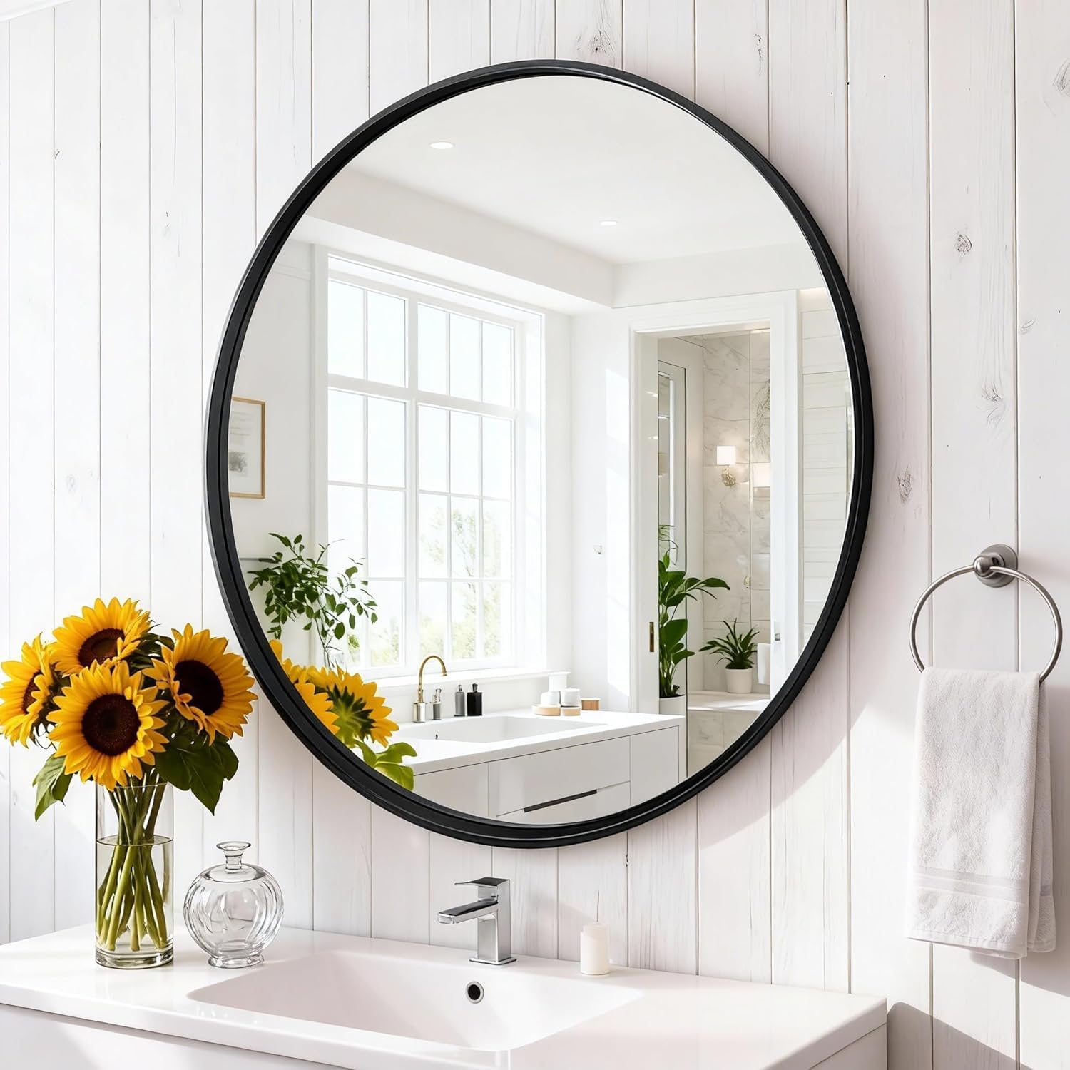 Round Luxe Beige Wall Mirror — 30" — Black-round
