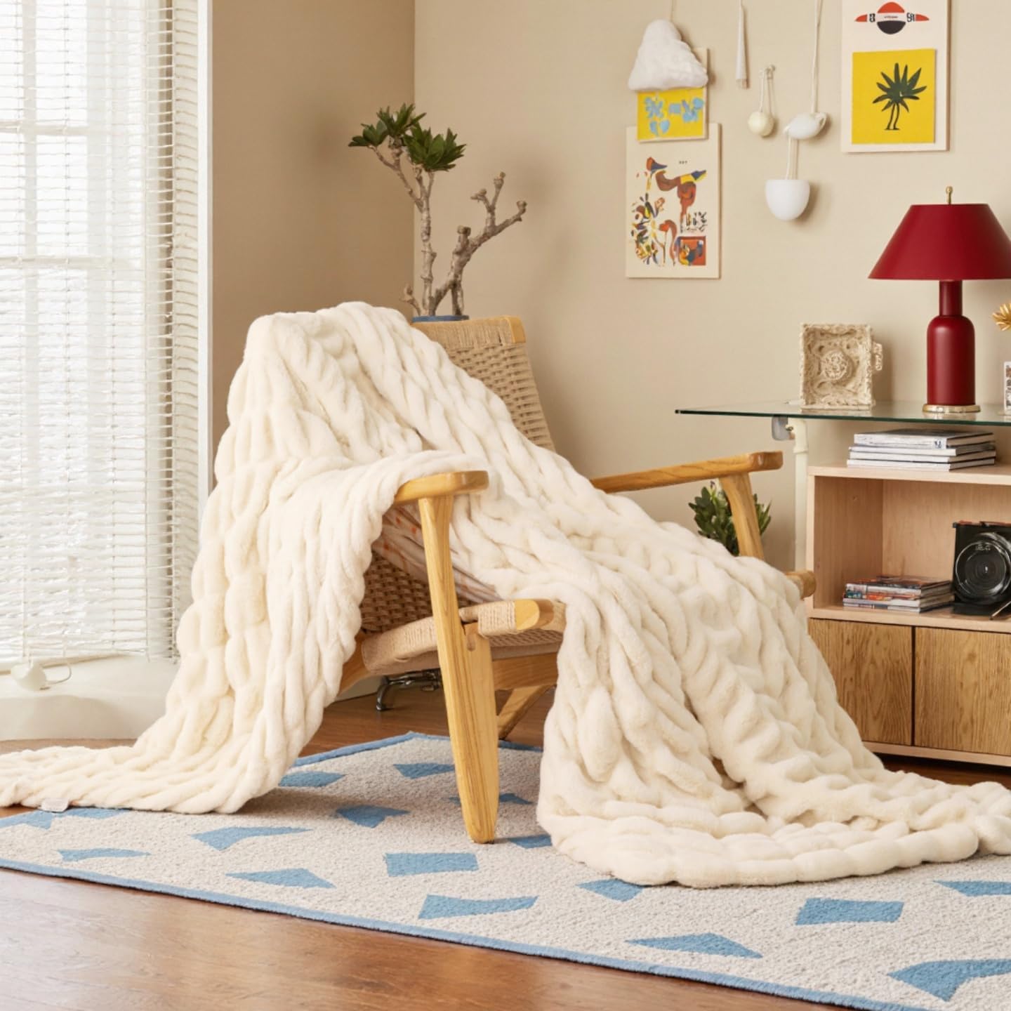 Beige Throw Pillow — 60" — Ⅱ-cream