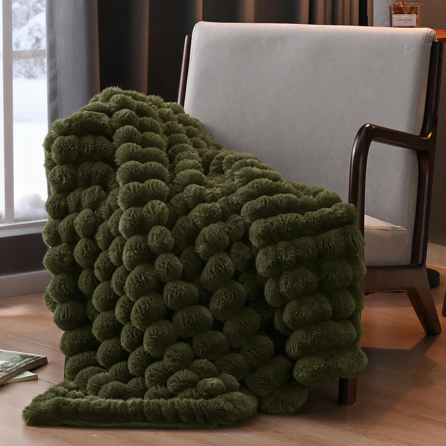 Luxe Black Throw Pillow — 50" — Winter Moss