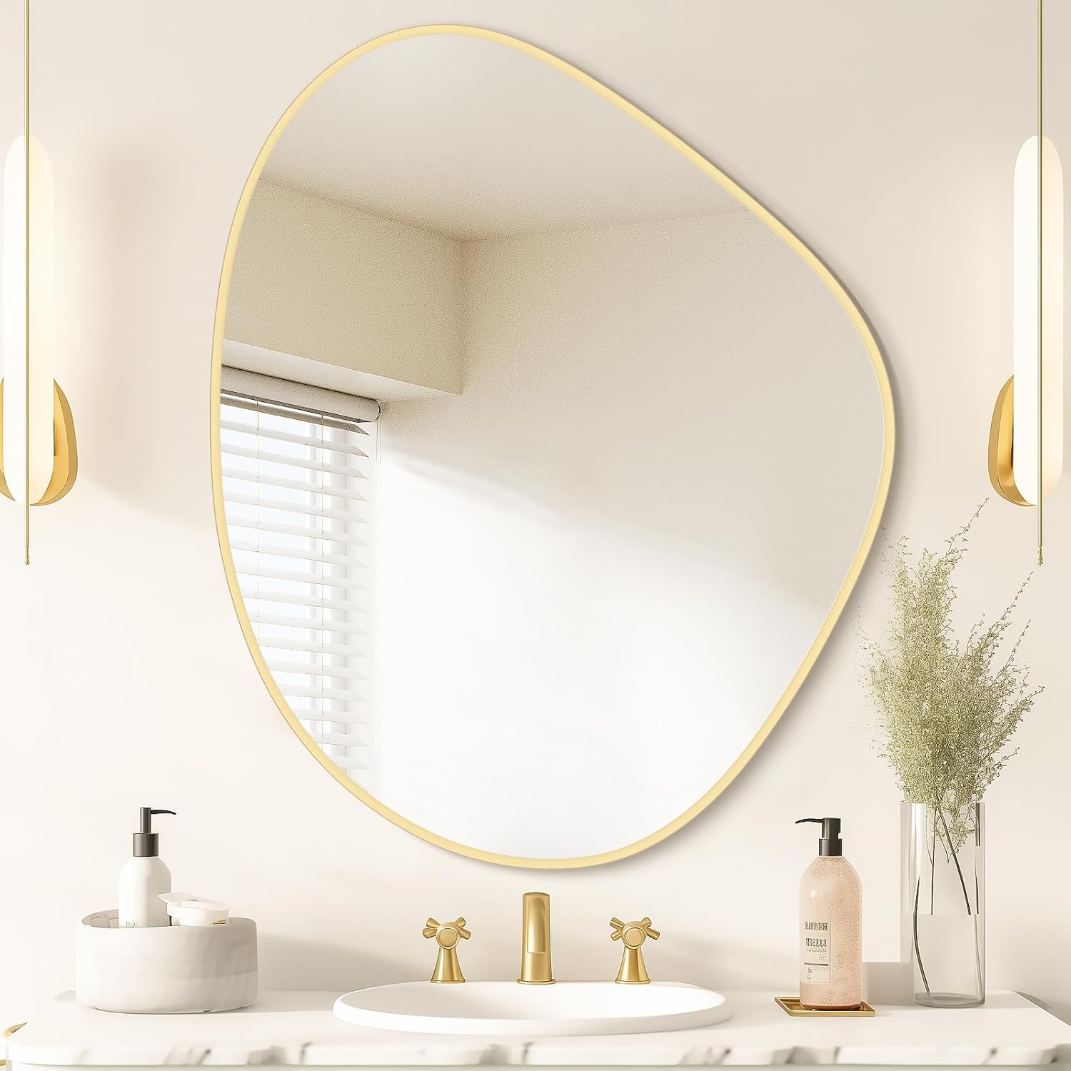 Luxe Black Wall Mirror — 28" — Gold New