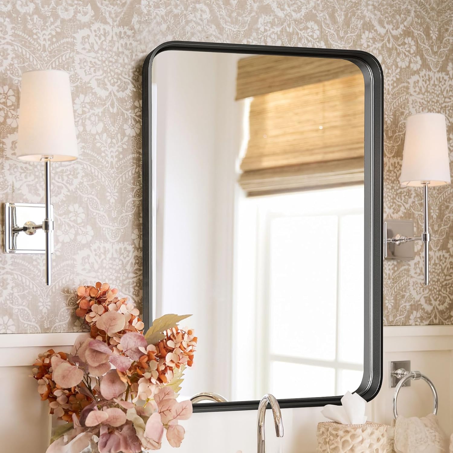 Black Round Mirror — 24" — Matte Black