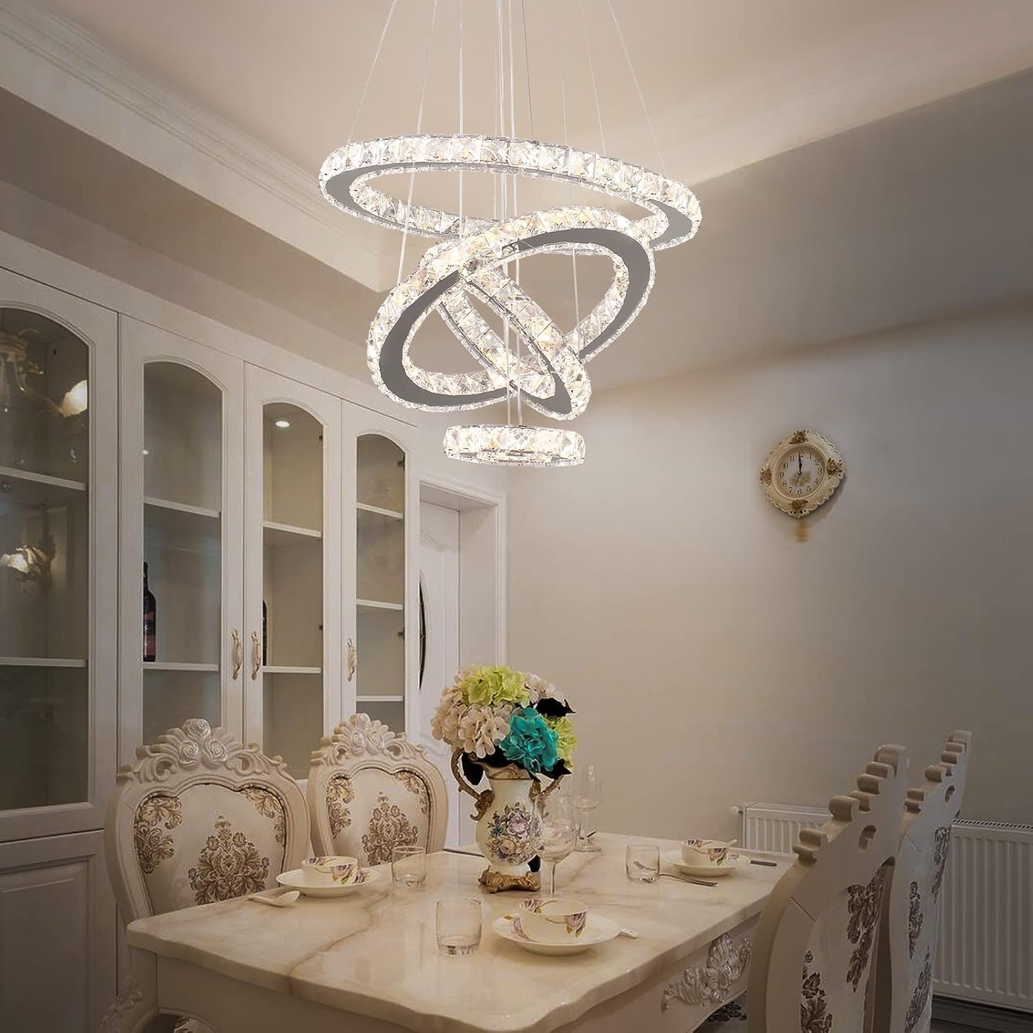Adjustable Luxe White Chandelier — Multicolor