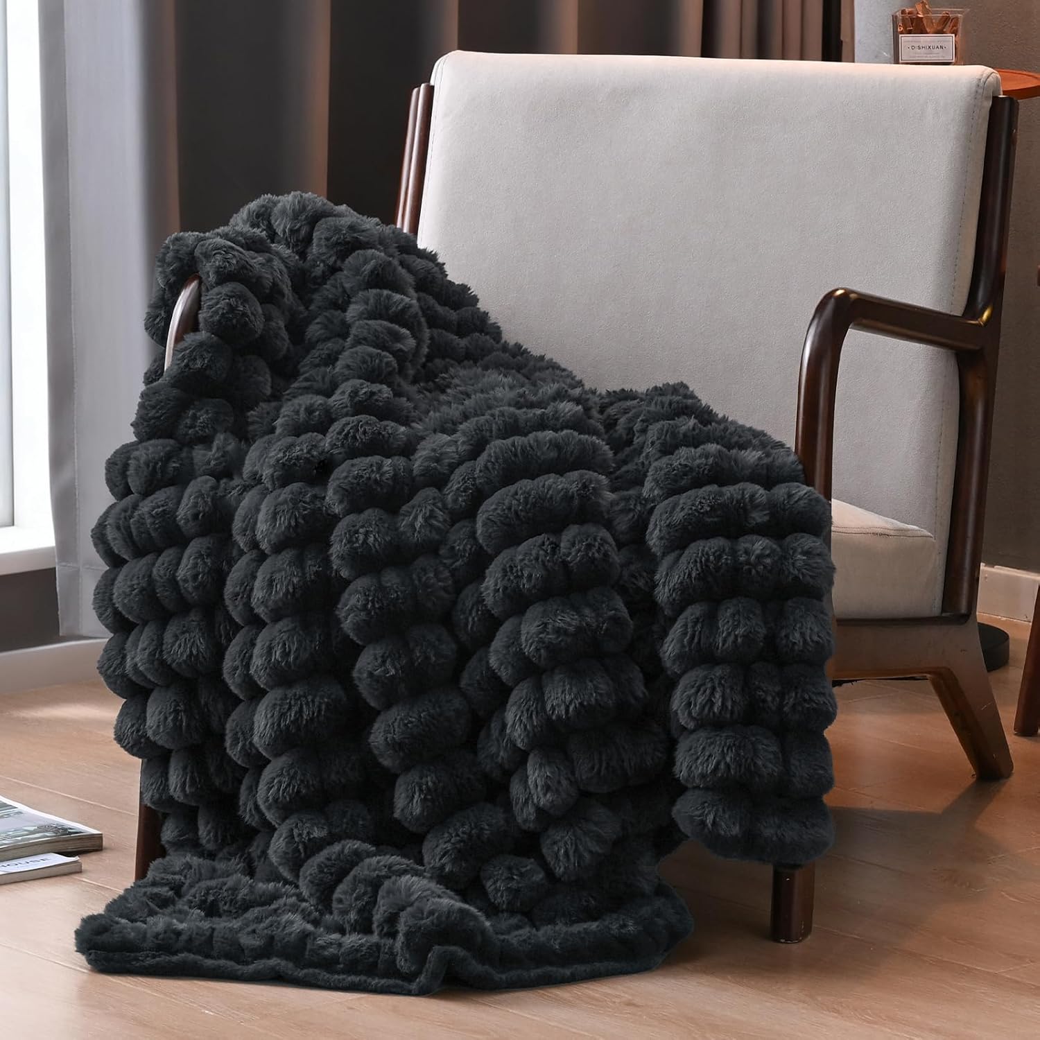 Luxe Black Throw Pillow — 50" — Black Oyster