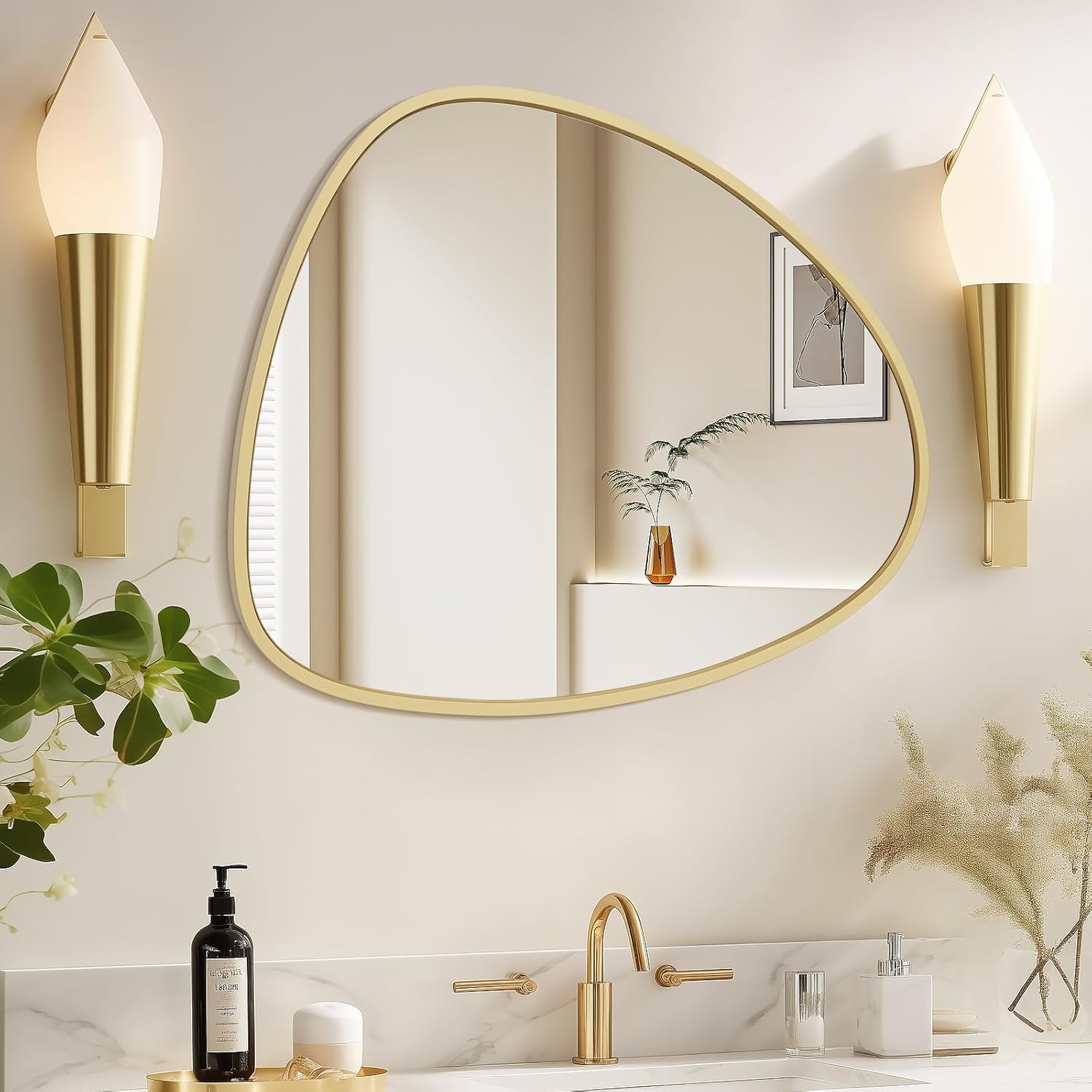 Luxe Black Wall Mirror — 28" — Gold