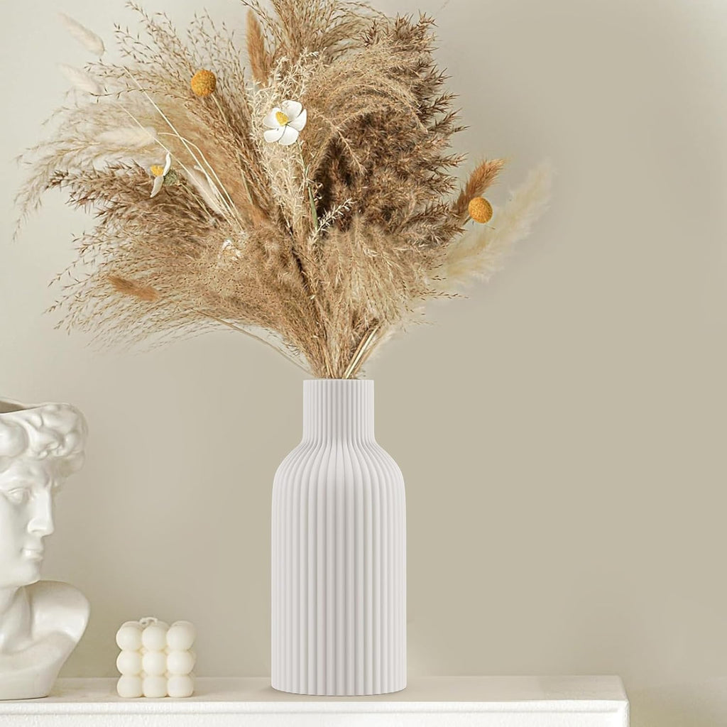 Modern Black Flower Vase - View 3