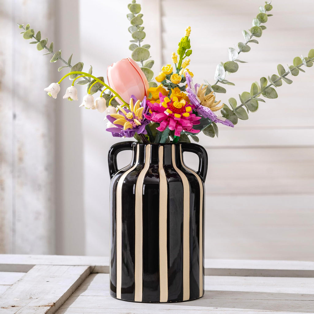 Farmhouse Black Flower Vase — 9.1"