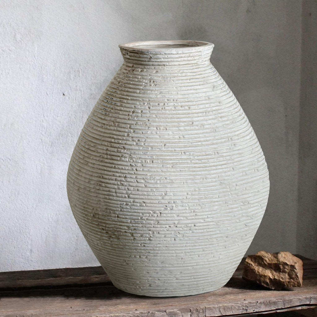 Farmhouse Beige Flower Vase