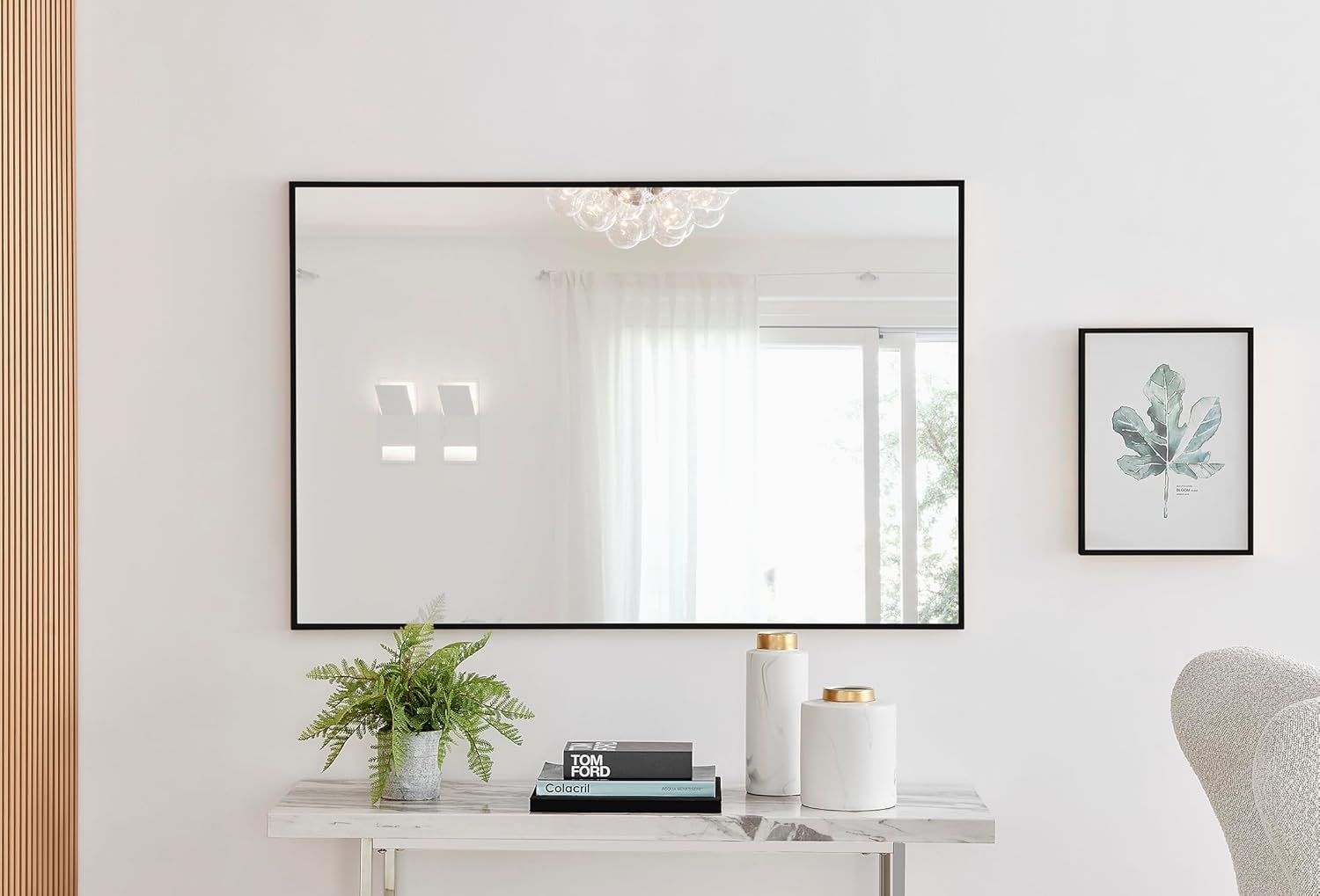 Round Luxe Black Wall Mirror — 39.4" — Black
