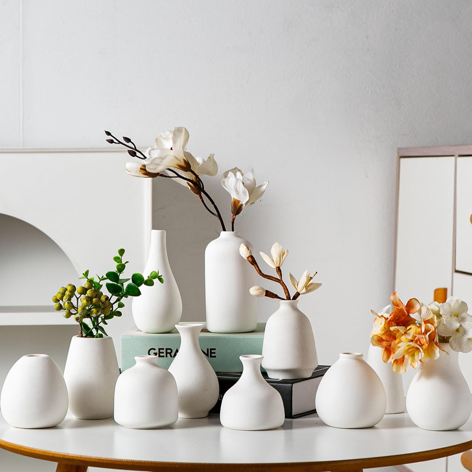 Farmhouse Black Decorative Vase — Set of 5 — White Set of 11