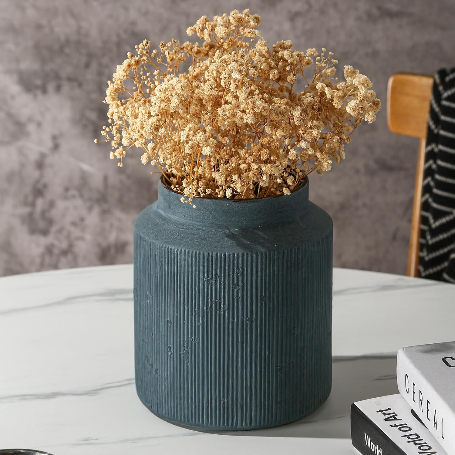 Vintage Farmhouse Black Flower Vase — 6" — Retro-6