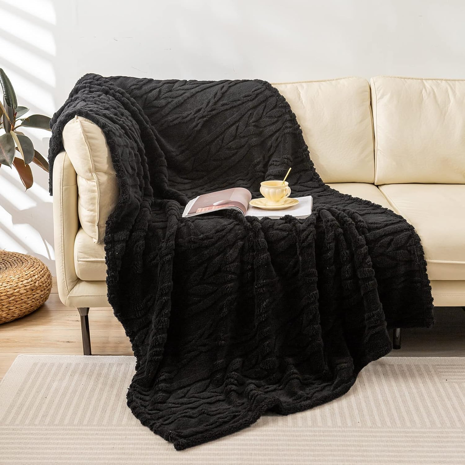 Beige Throw Pillow — 50" — Black-(without Pillows)