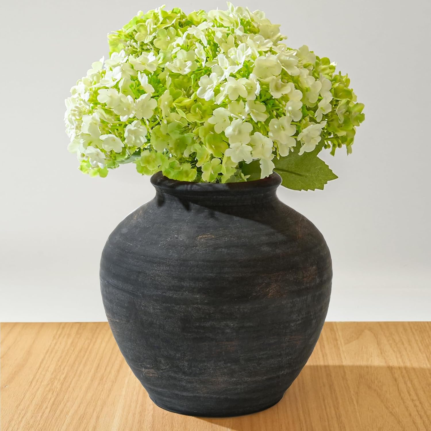 Vintage Boho Beige Flower Vase — 6.2" — 6.2"-bronze