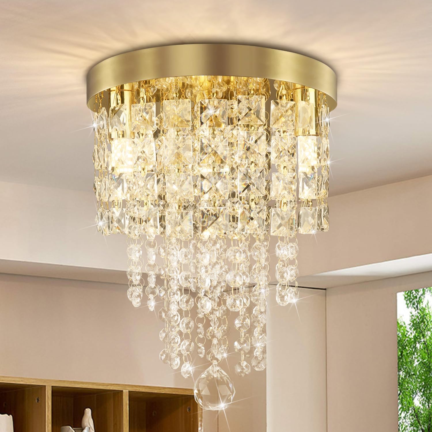 Luxe Black Chandelier — 7.7" — 05-9.7"xH11.5"-Gold