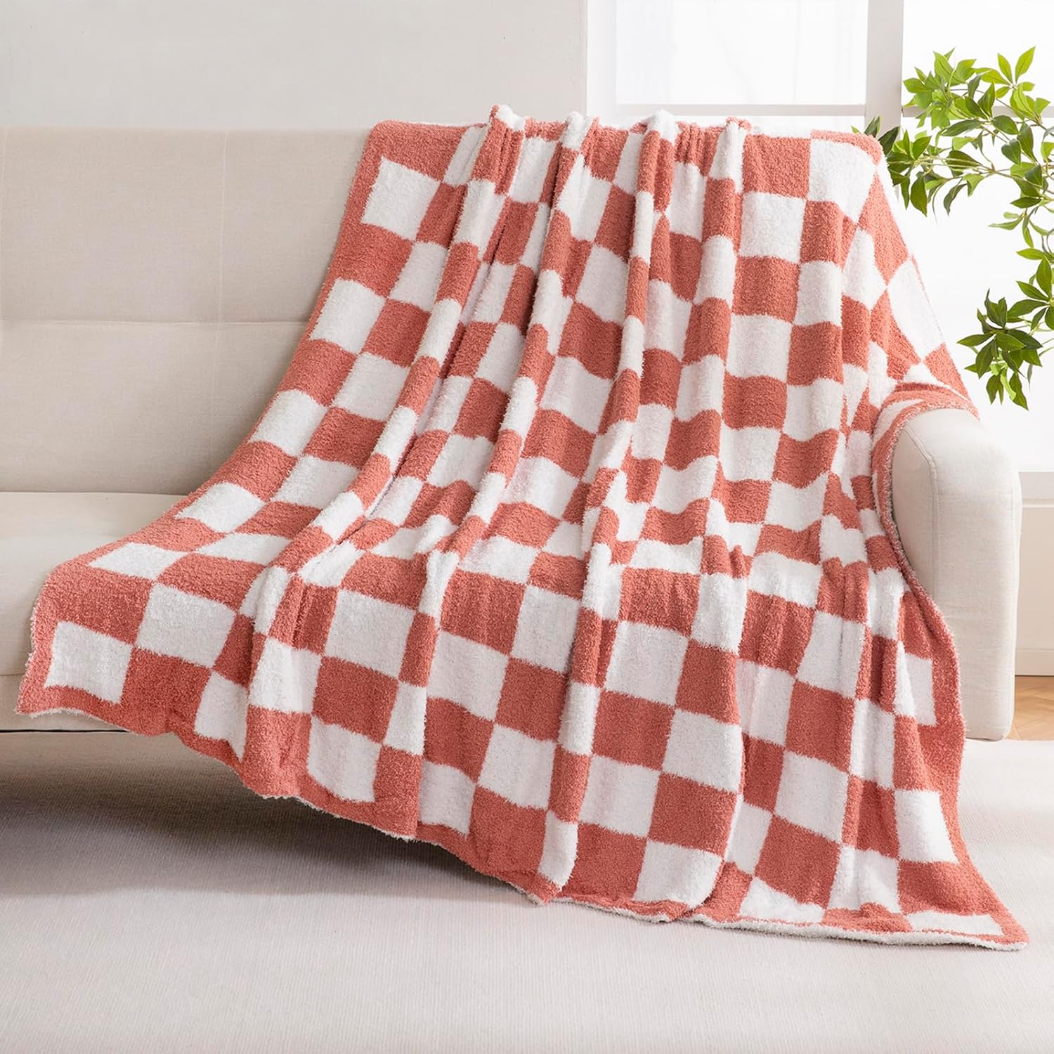 Knit Black Throw Pillow — 80" — Red
