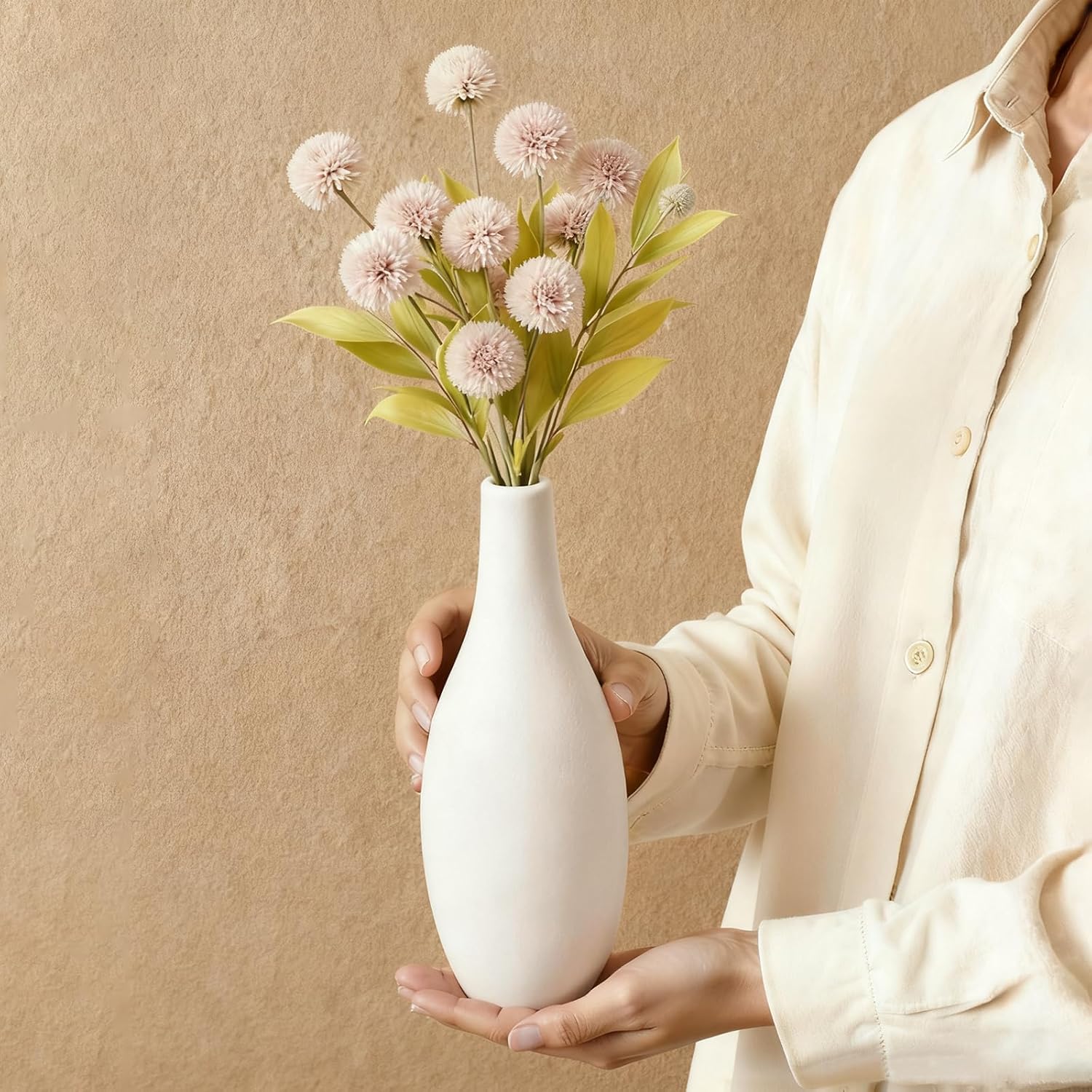 Farmhouse Black Flower Vase - View 2