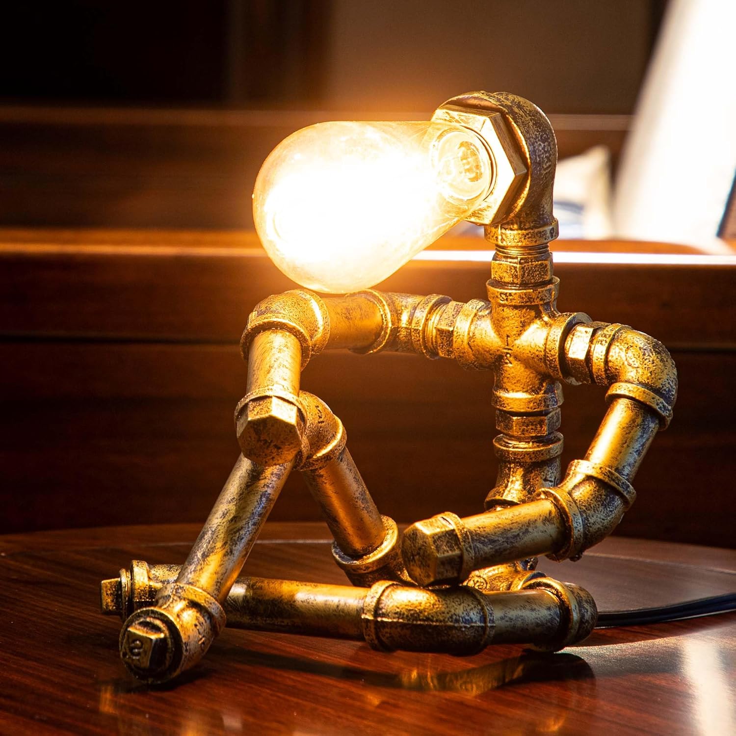 Vintage Black Table Lamp — Bronze B